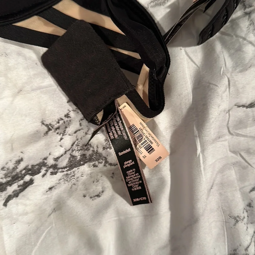 Bombshell 32b/c70 black tan Victoria’s Secret bra brand new with tags rare LOOK! - Picture 3 of 6